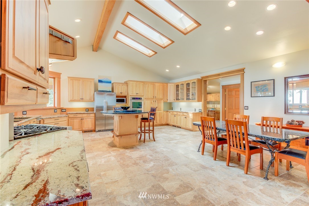 466 Piper Road Quilcene, WA 98376 - Photo 6 of 25