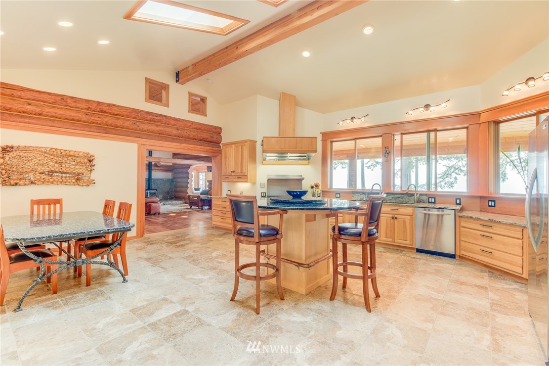 466 Piper Road Quilcene, WA 98376 - Photo 7 of 25