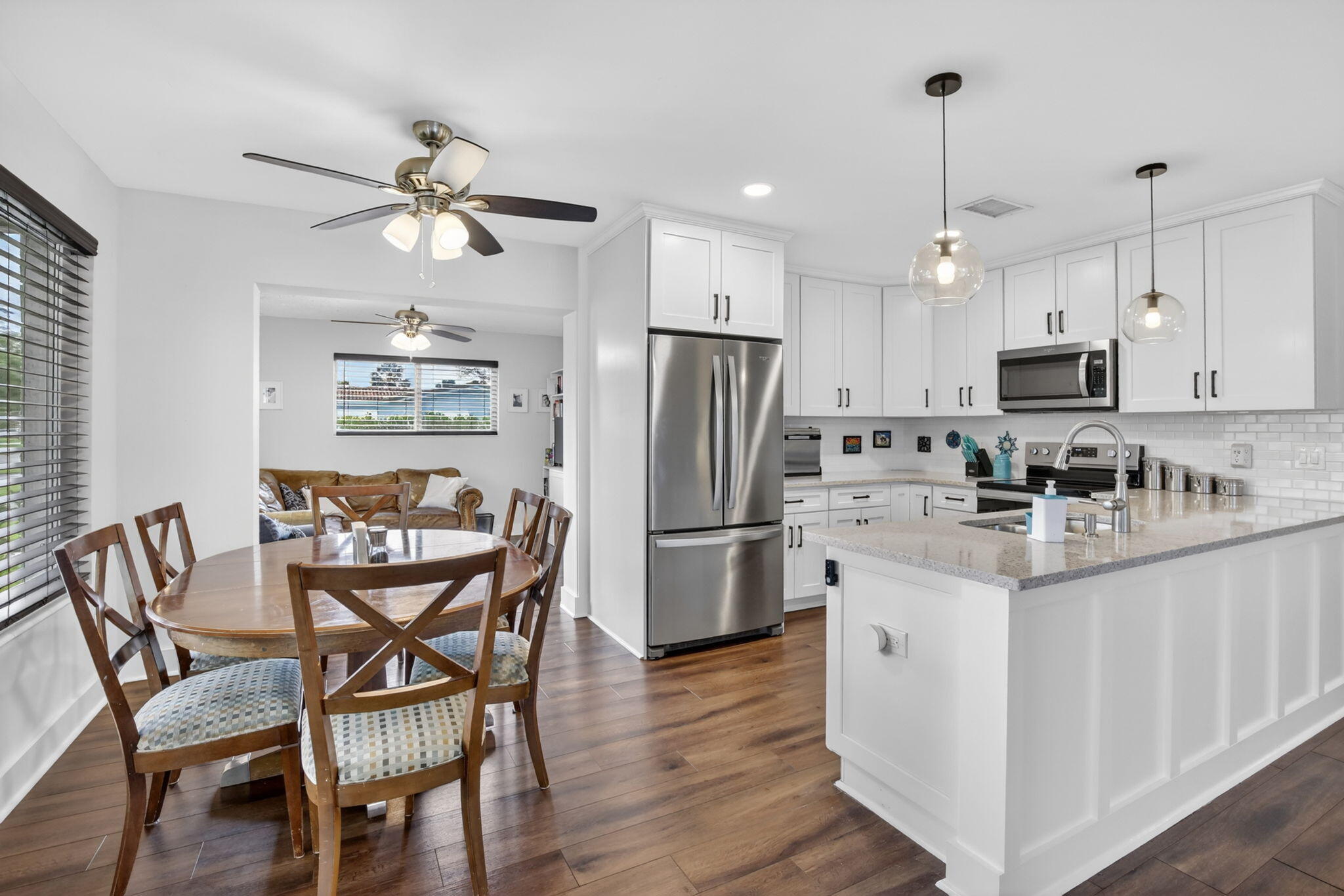 4219 West Park Road Hollywood, FL 33021 - Photo 11 of 44 12-web-or-mls-_A7A6481
