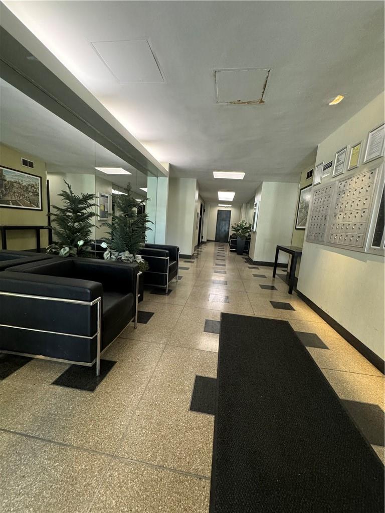 8 Fordham Hill Ovl, Unit 1B Bronx, NY 10468 - Photo 14 of 15