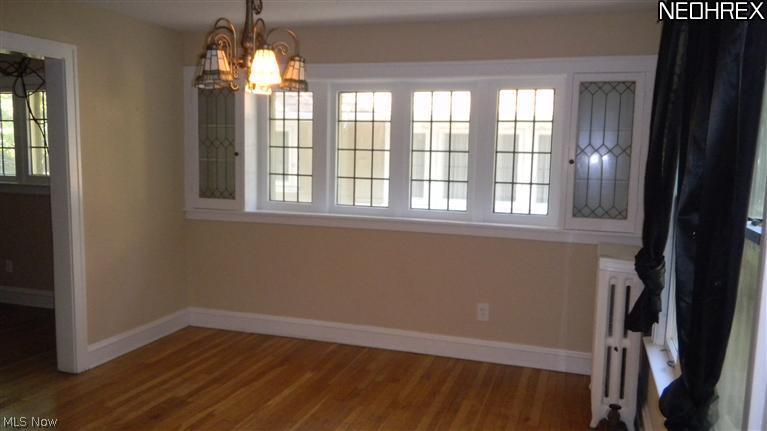 1059 Quilliams Road Cleveland, OH 44121 - Photo 5 of 11 FORMAL DINING ROOM