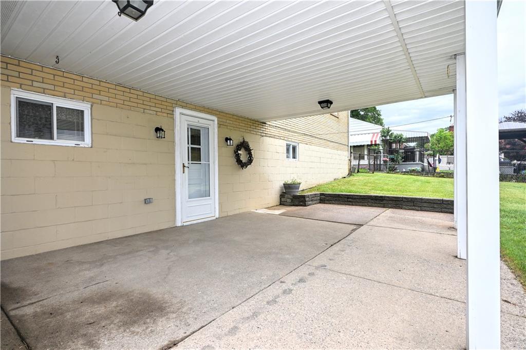 2105 Ridge Road McKeesport, PA 15135 - Photo 34 of 44
