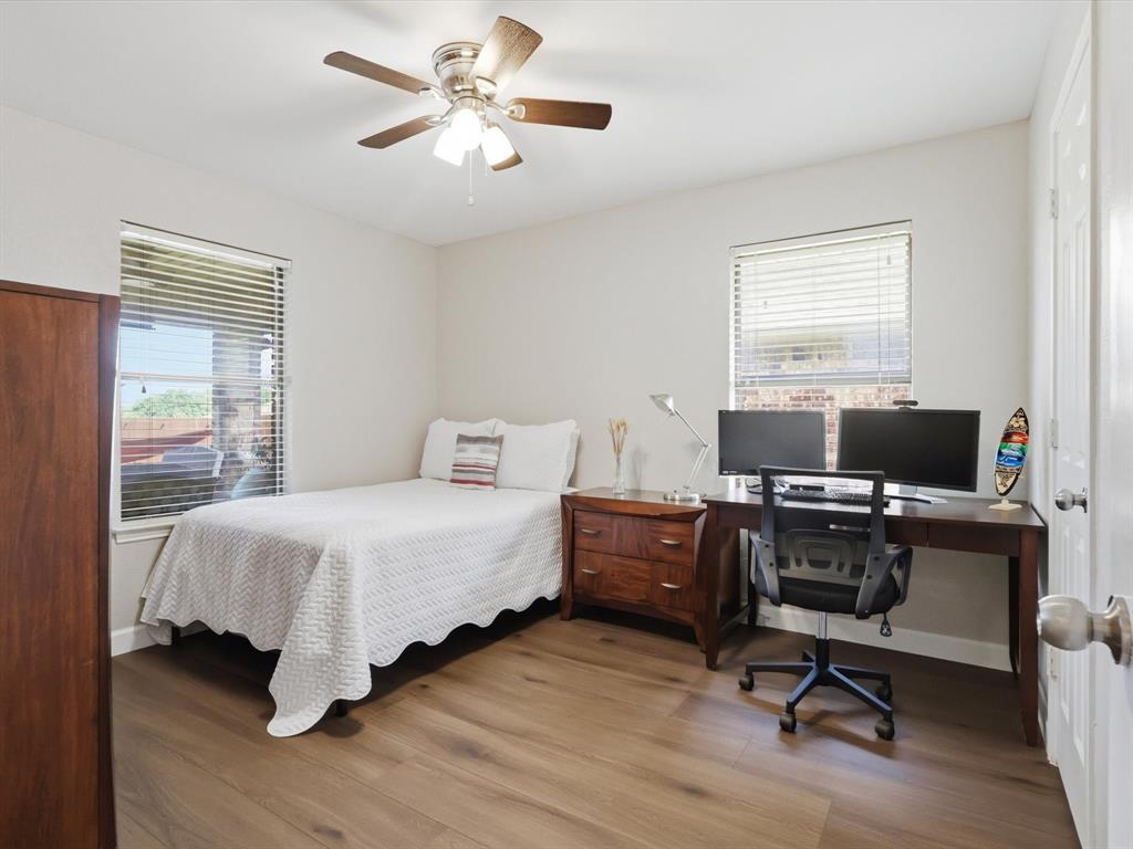 3109 Emerald Street Bedford, TX 76021 - Photo 29 of 39