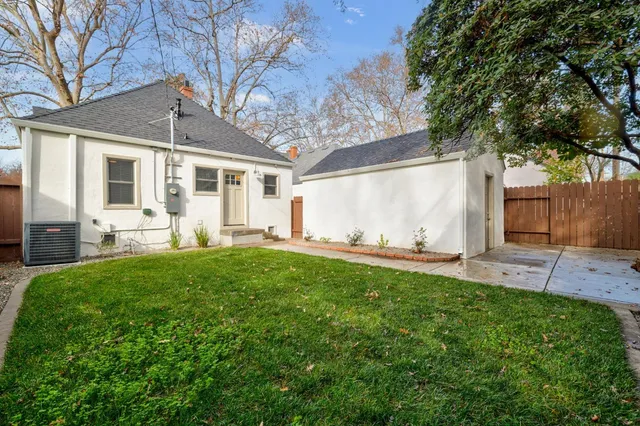 $899,000 | 2705 Harkness Street, Sacramento, CA 95818