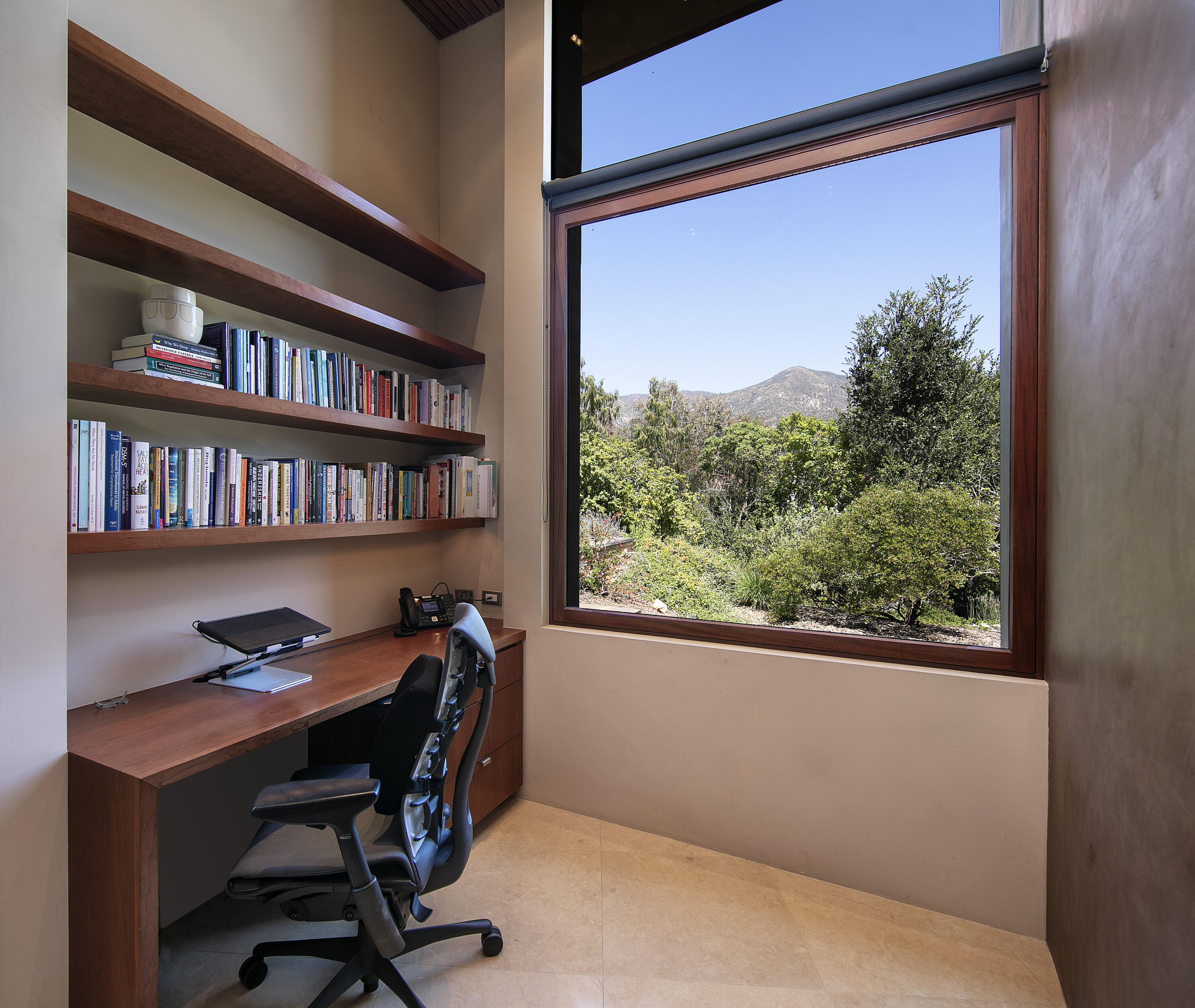 2662 Sycamore Canyon Road Santa Barbara, CA 93108 - Photo 17 of 25 2662SycamoreCanyon_25