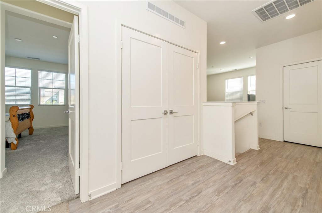 832 Mandarin Way Upland, CA 91786 - Photo 13 of 46