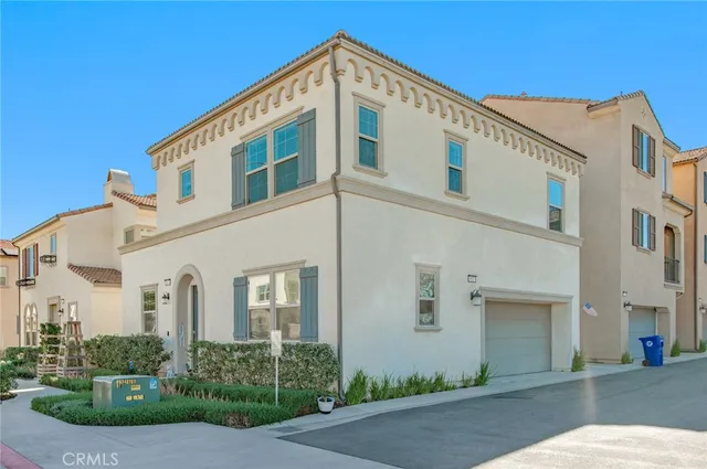 $745,000 | 832 Mandarin Way, Upland, CA 91786