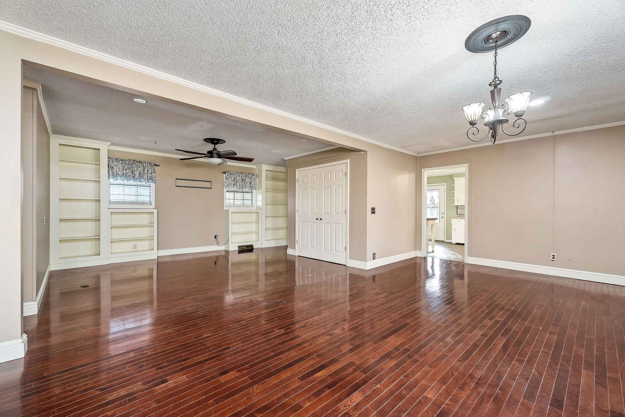 920 Buffalo Valley Road Cookeville, TN 38501 - Photo 4 of 49 Gallery Image 4