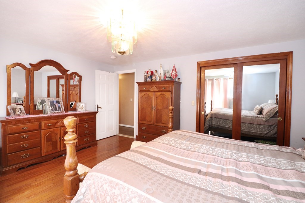 52 Gee Avenue Gloucester, MA 01930 - Photo 13 of 32