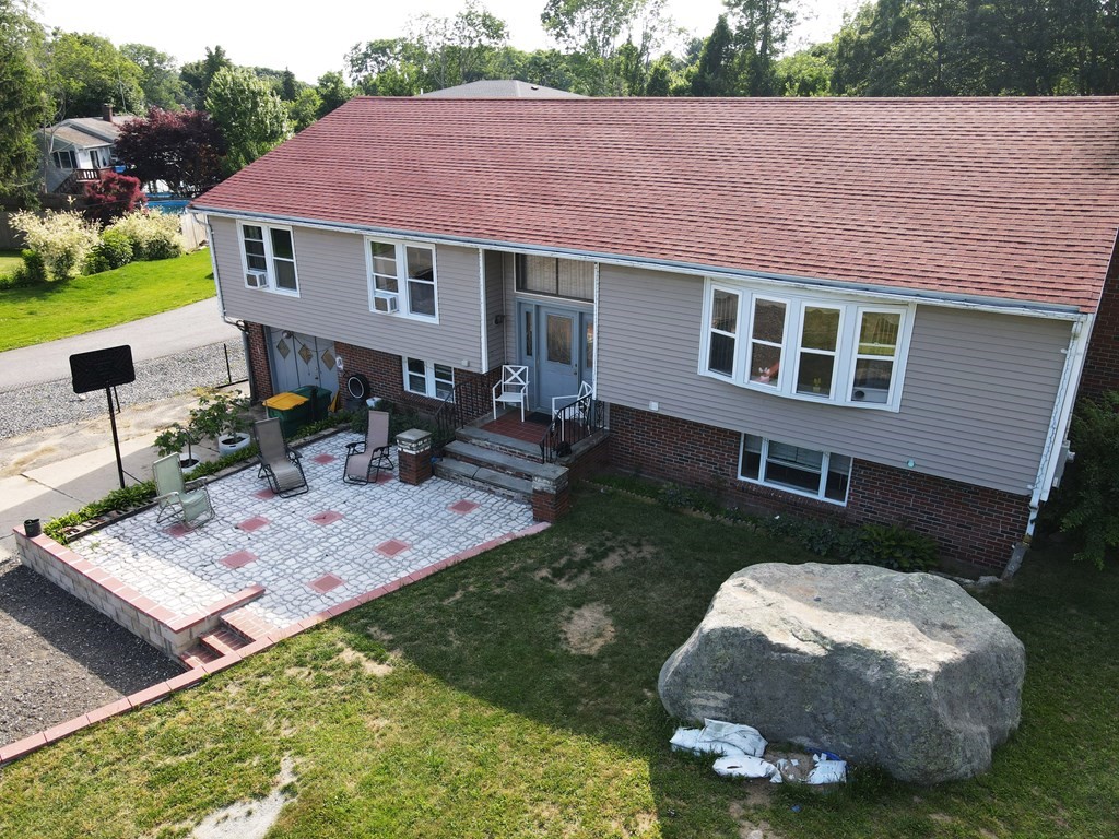 52 Gee Avenue Gloucester, MA 01930 - Photo 2 of 32