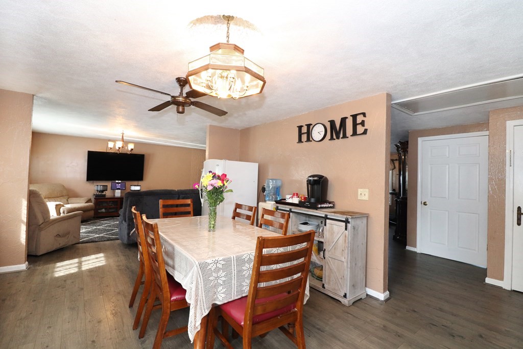 52 Gee Avenue Gloucester, MA 01930 - Photo 7 of 32