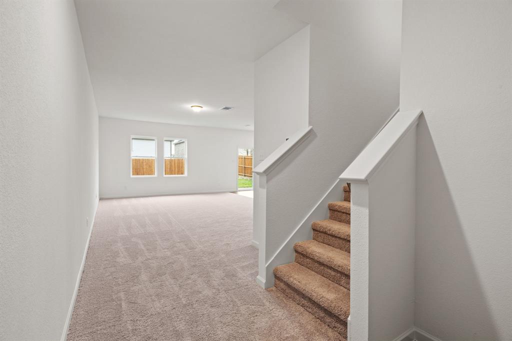 619 Colgate Circle Princeton, TX 75407 - Photo 8 of 31