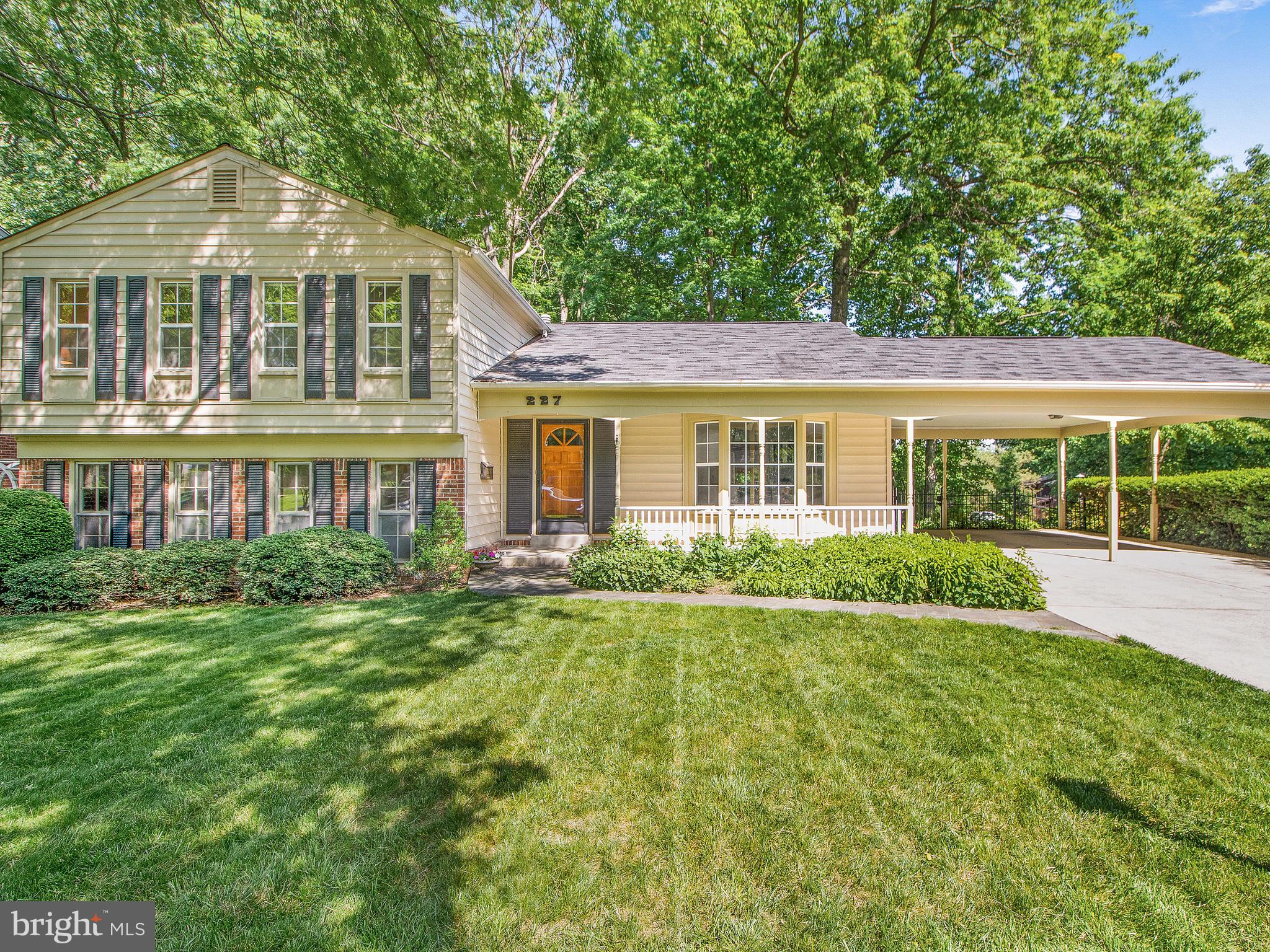 227 Summit Hall Road Gaithersburg, MD 20877 - Photo 1 of 25
