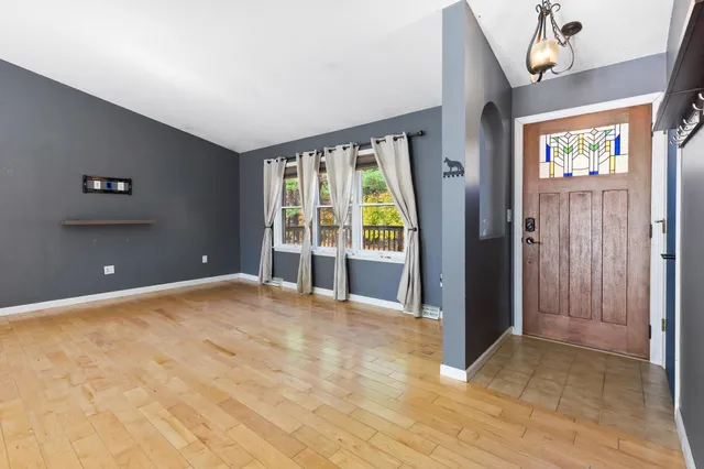 $345,000 | 236 Eagles Nest Road, Castleton, VT 05735