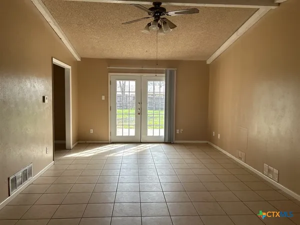 $1,250 | 2404 Carnation Drive, Killeen, TX 76542