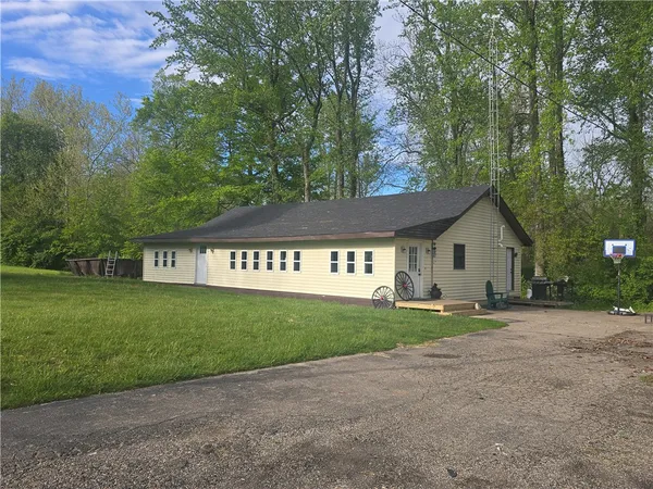 $240,000 | 4467 Eaton Gettysburg Road, Eaton, OH 45320