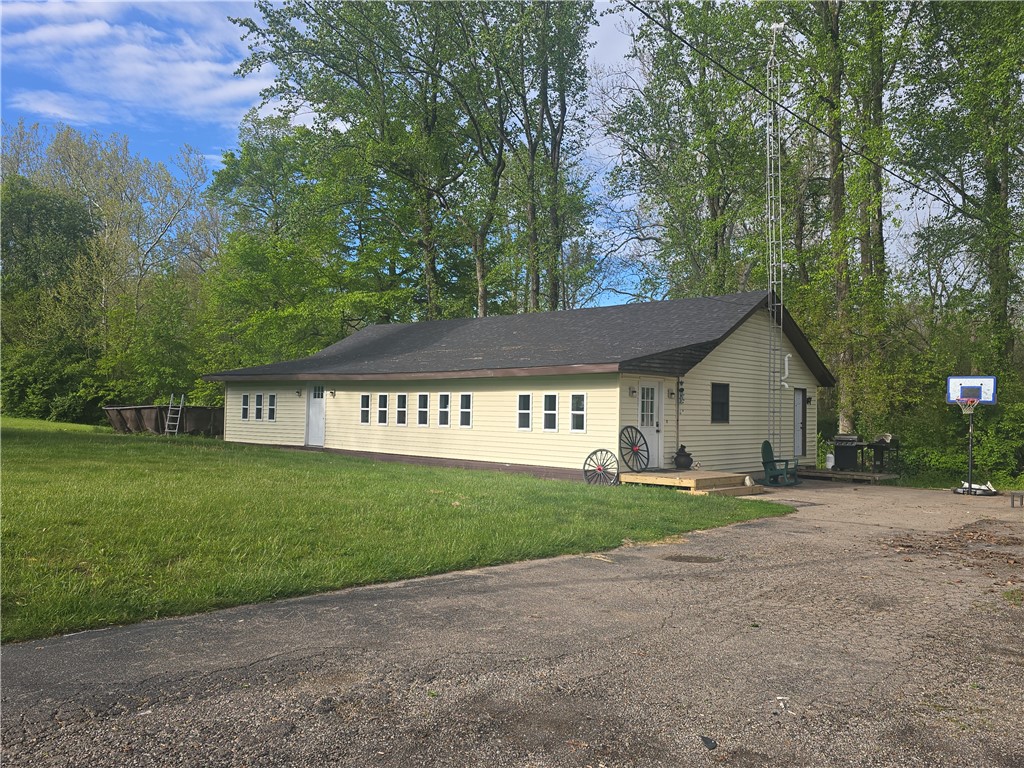 4467 Eaton Gettysburg Road Eaton, OH 45320 - Photo 1 of 28