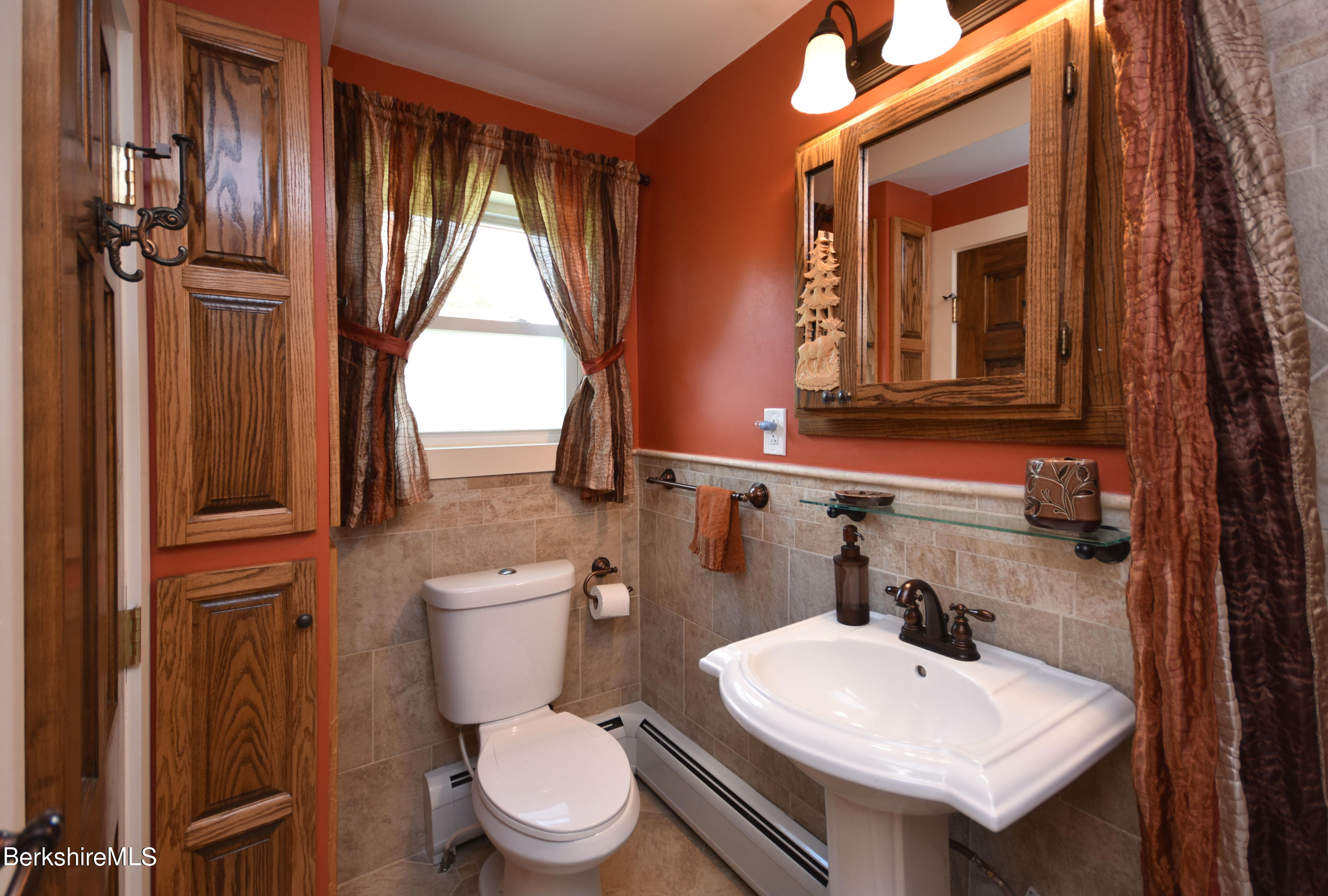 32 Glassworks Road Lanesborough, MA 01224 - Photo 22 of 63 Full Bath