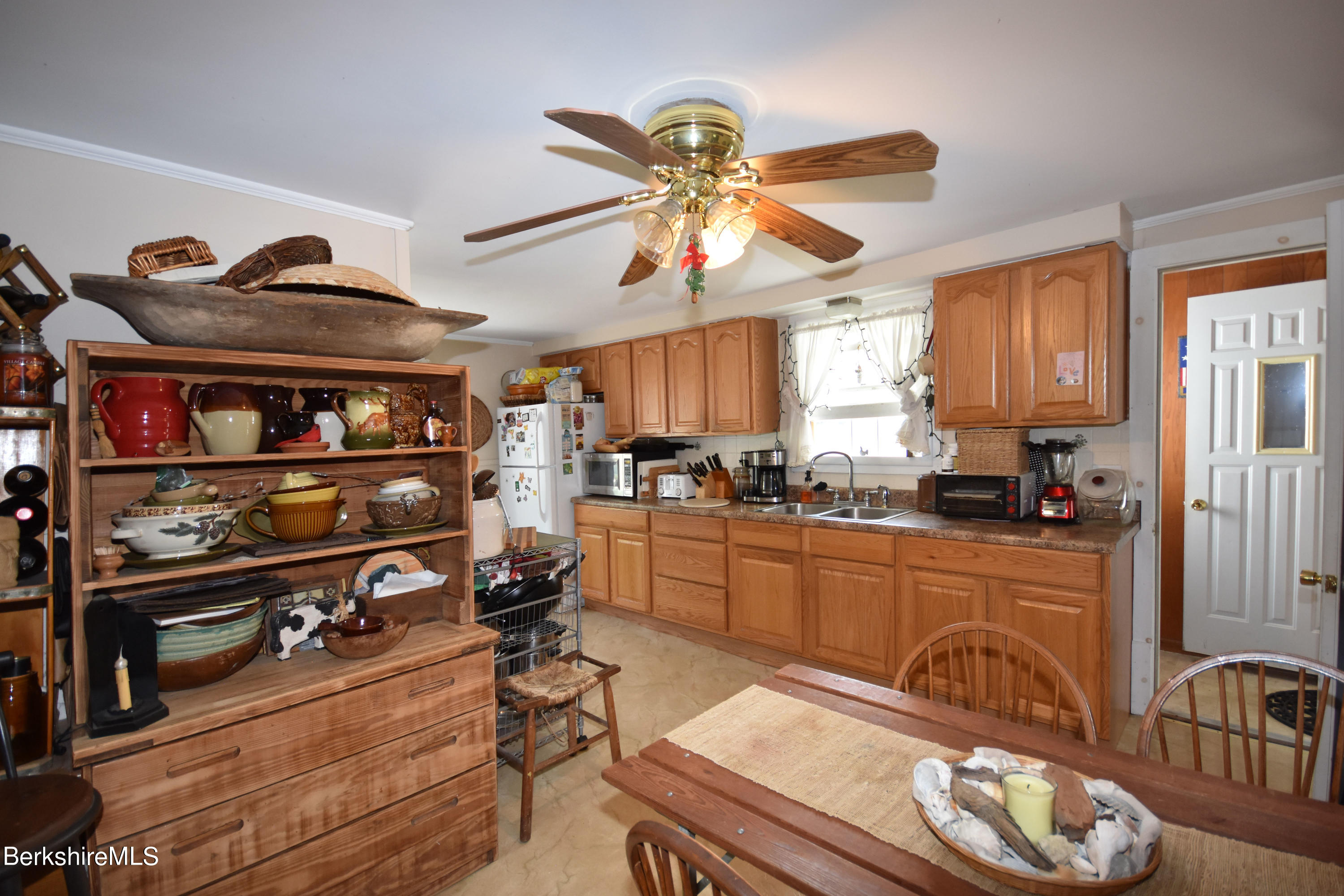 32 Glassworks Road Lanesborough, MA 01224 - Photo 38 of 63 Apt Kitchen