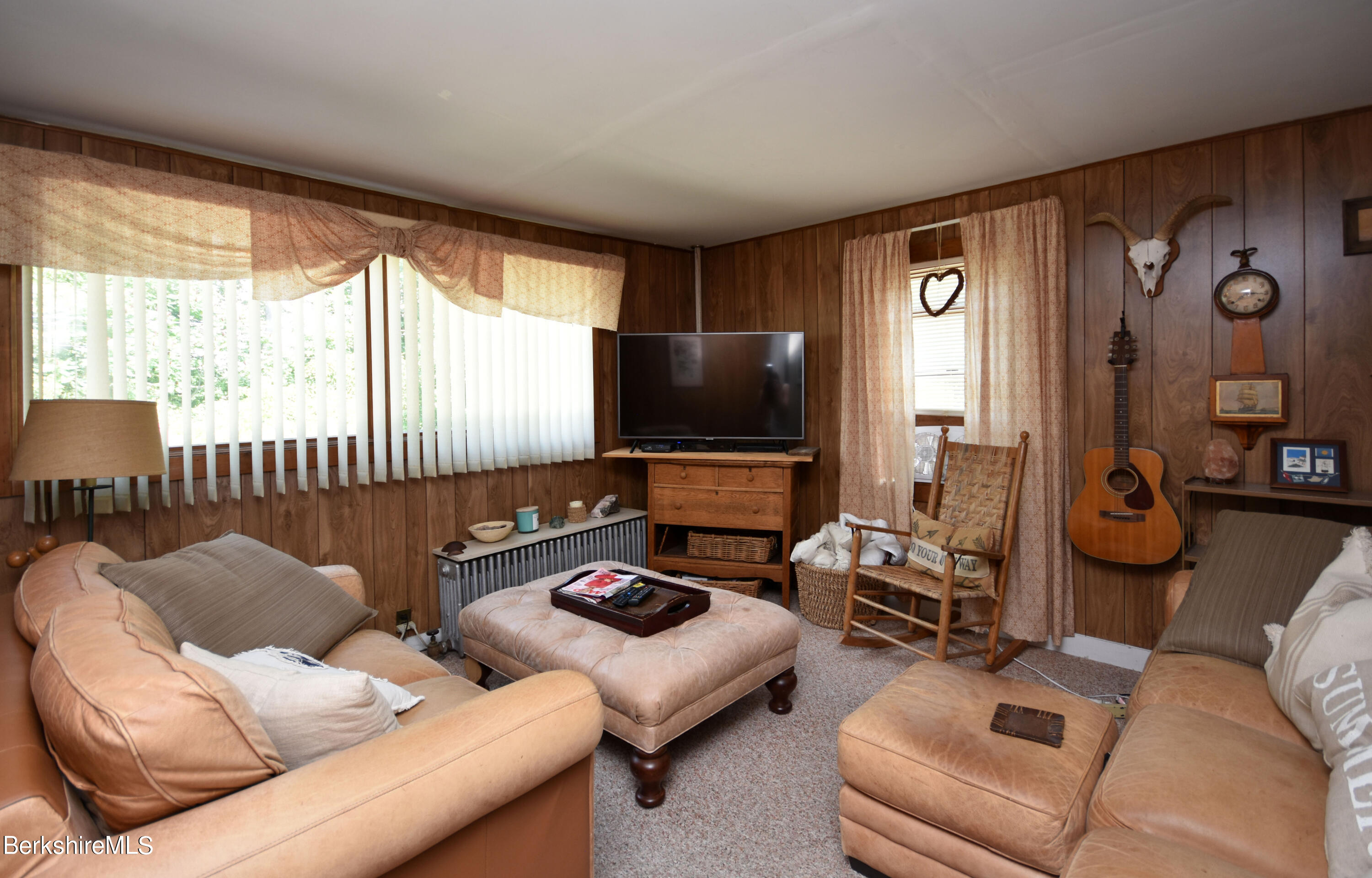 32 Glassworks Road Lanesborough, MA 01224 - Photo 42 of 63 Apt Living Room