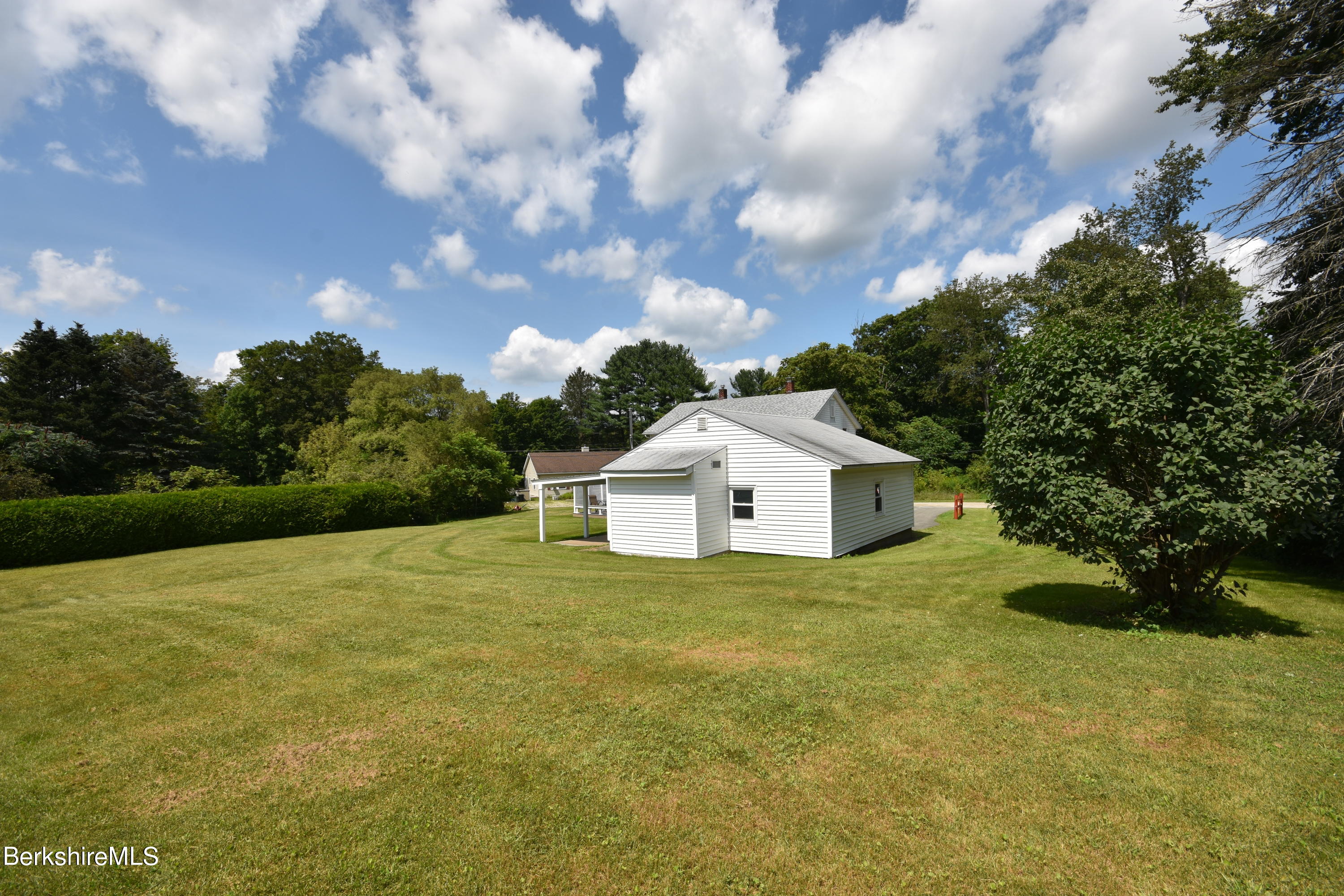 32 Glassworks Road Lanesborough, MA 01224 - Photo 50 of 63 Exterior