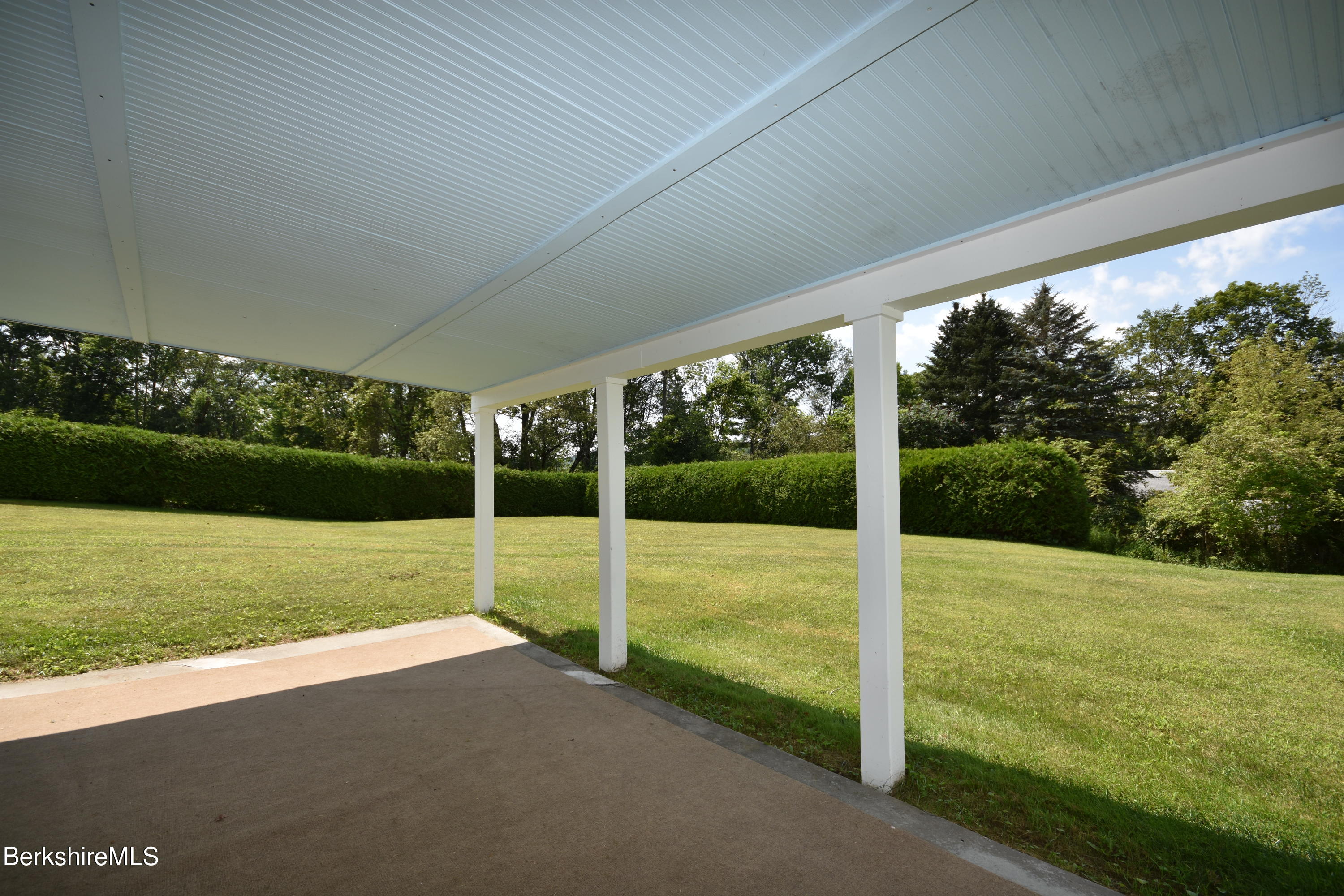 32 Glassworks Road Lanesborough, MA 01224 - Photo 57 of 63 Exterior