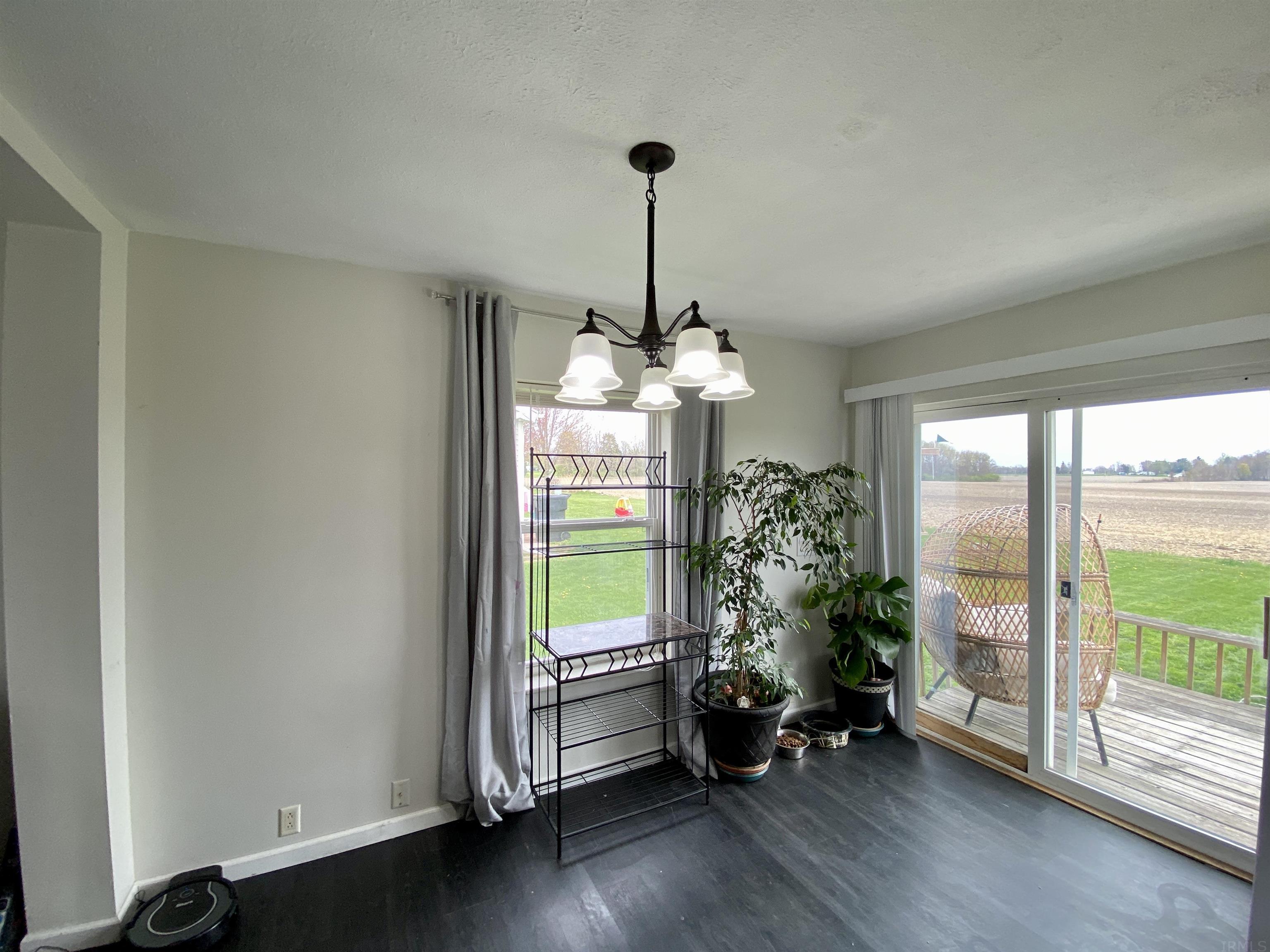 703-705 Manchester Drive Rochester, IN 46975 - Photo 5 of 25 Gallery Image 5