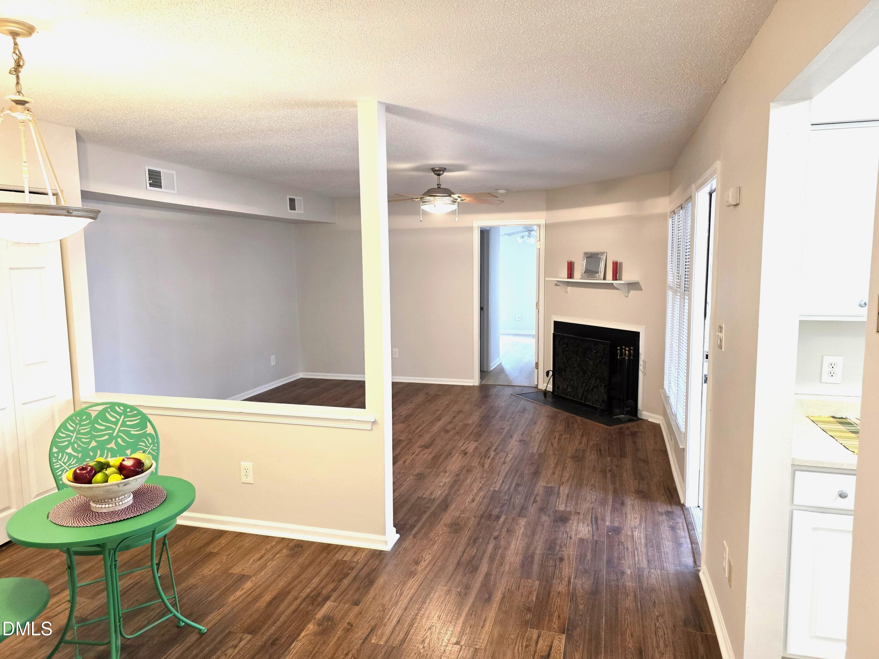 2811 Edridge Court, Unit 202 Raleigh, NC 27612 - Photo 9 of 27 nice size lr dr