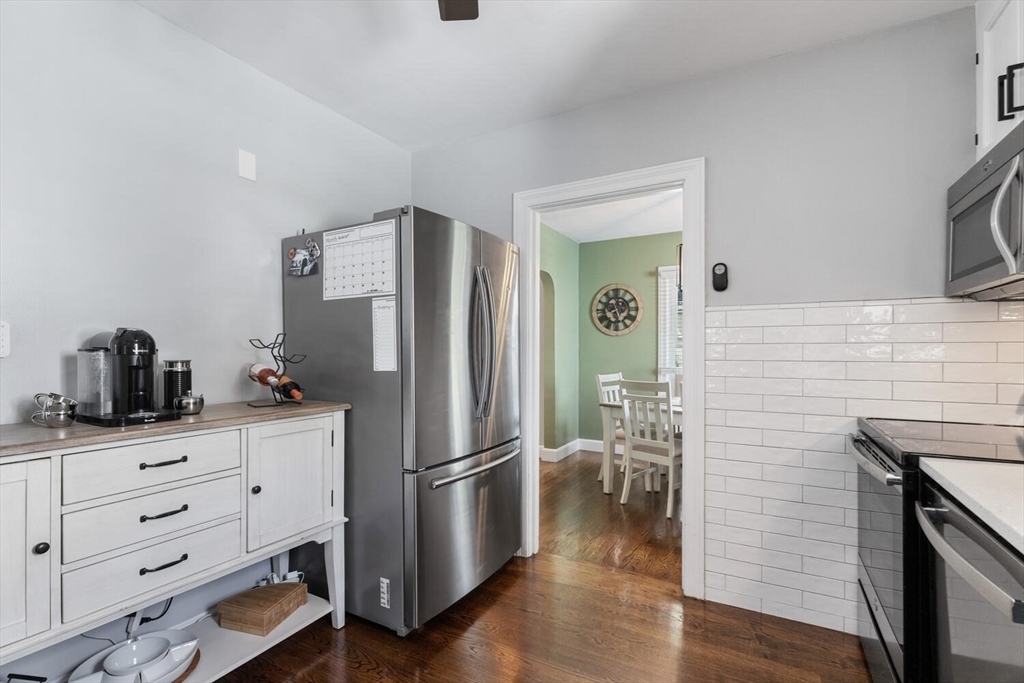 17 Dewitt Road Stoneham, MA 02180 - Photo 15 of 37 Gallery Image 15
