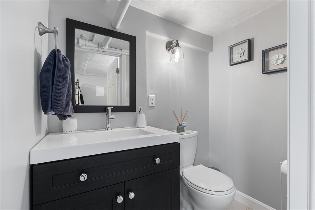 17 Dewitt Road Stoneham, MA 02180 - Photo 29 of 37 Gallery Image 29
