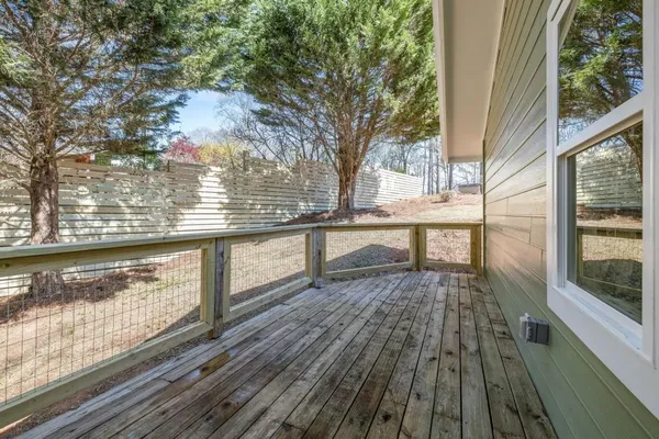 $875,000 | 330 Lake Drive, Dawsonville, GA 30534