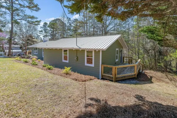 $875,000 | 330 Lake Drive, Dawsonville, GA 30534