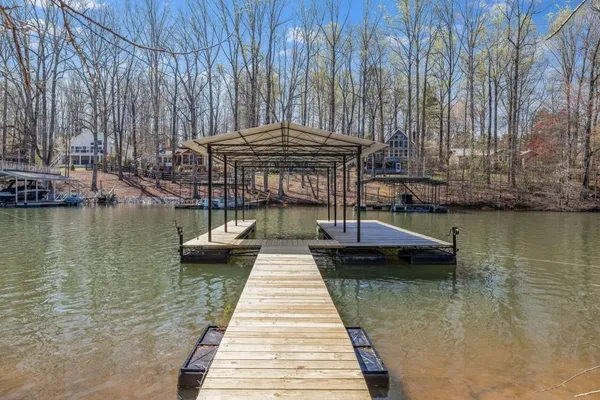 $875,000 | 330 Lake Drive, Dawsonville, GA 30534