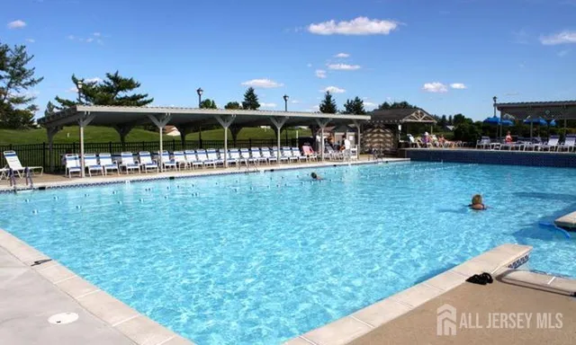 $2,300 | 8 Benjamin Franklin Drive, Unit C, Monroe Township, NJ 08831