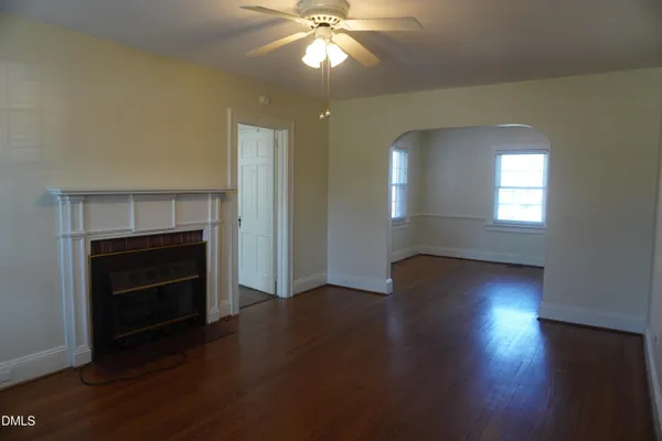 $1,400 | 1203 South Main Street, Lillington, NC 27546