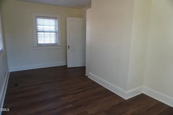 $1,400 | 1203 South Main Street, Lillington, NC 27546