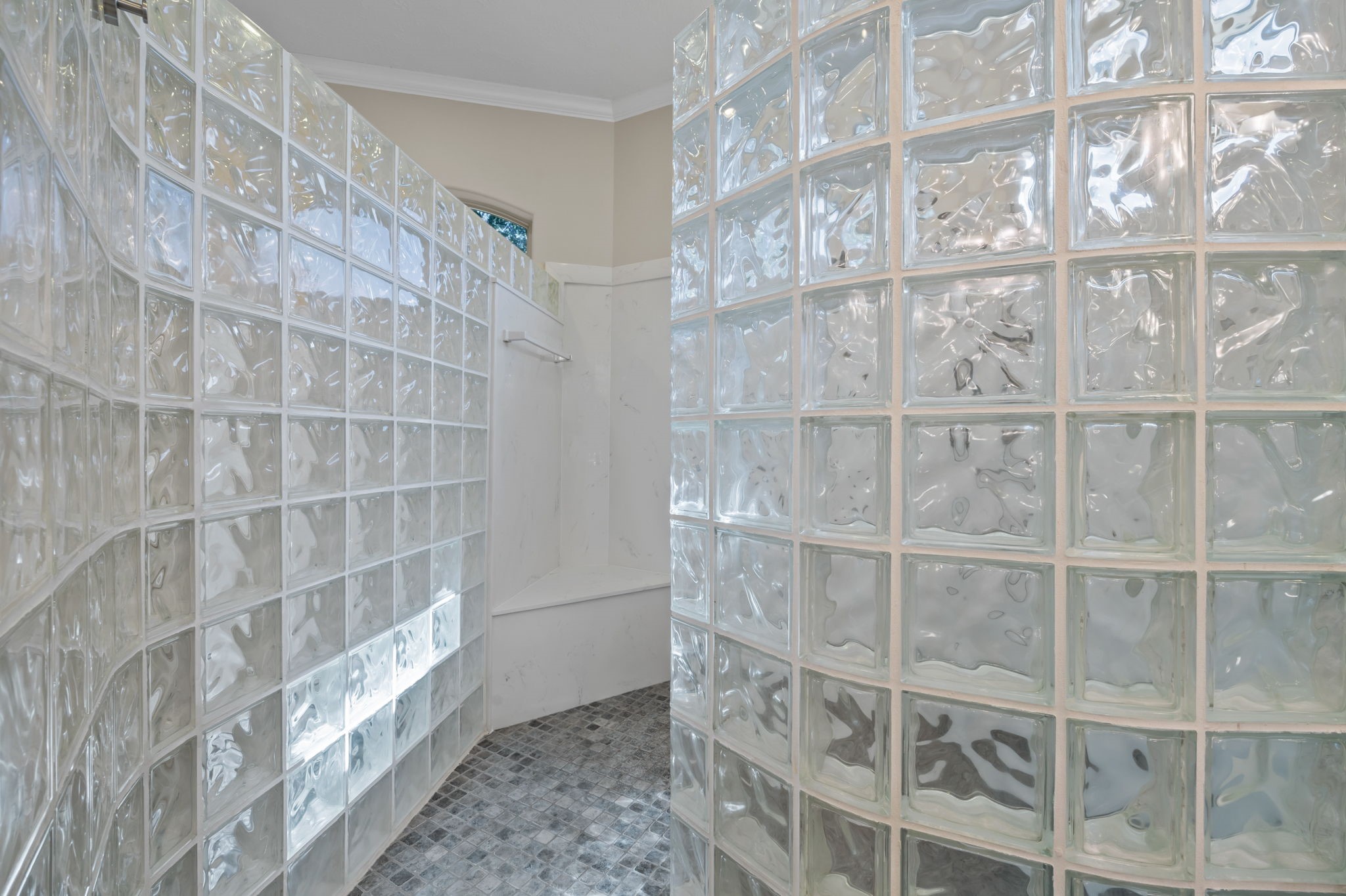 3998 County Road 612 Angleton, TX 77515 - Photo 26 of 47 a view of an empty room with a window