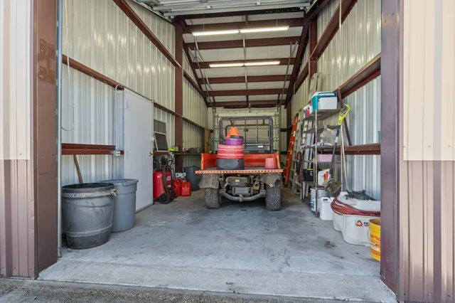 $834,900 | 3998 County Road 612, Angleton, TX 77515