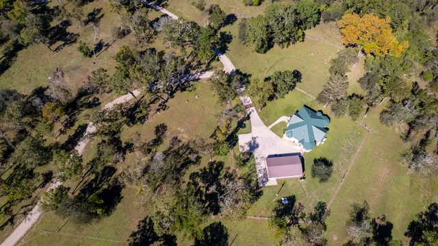 $834,900 | 3998 County Road 612, Angleton, TX 77515