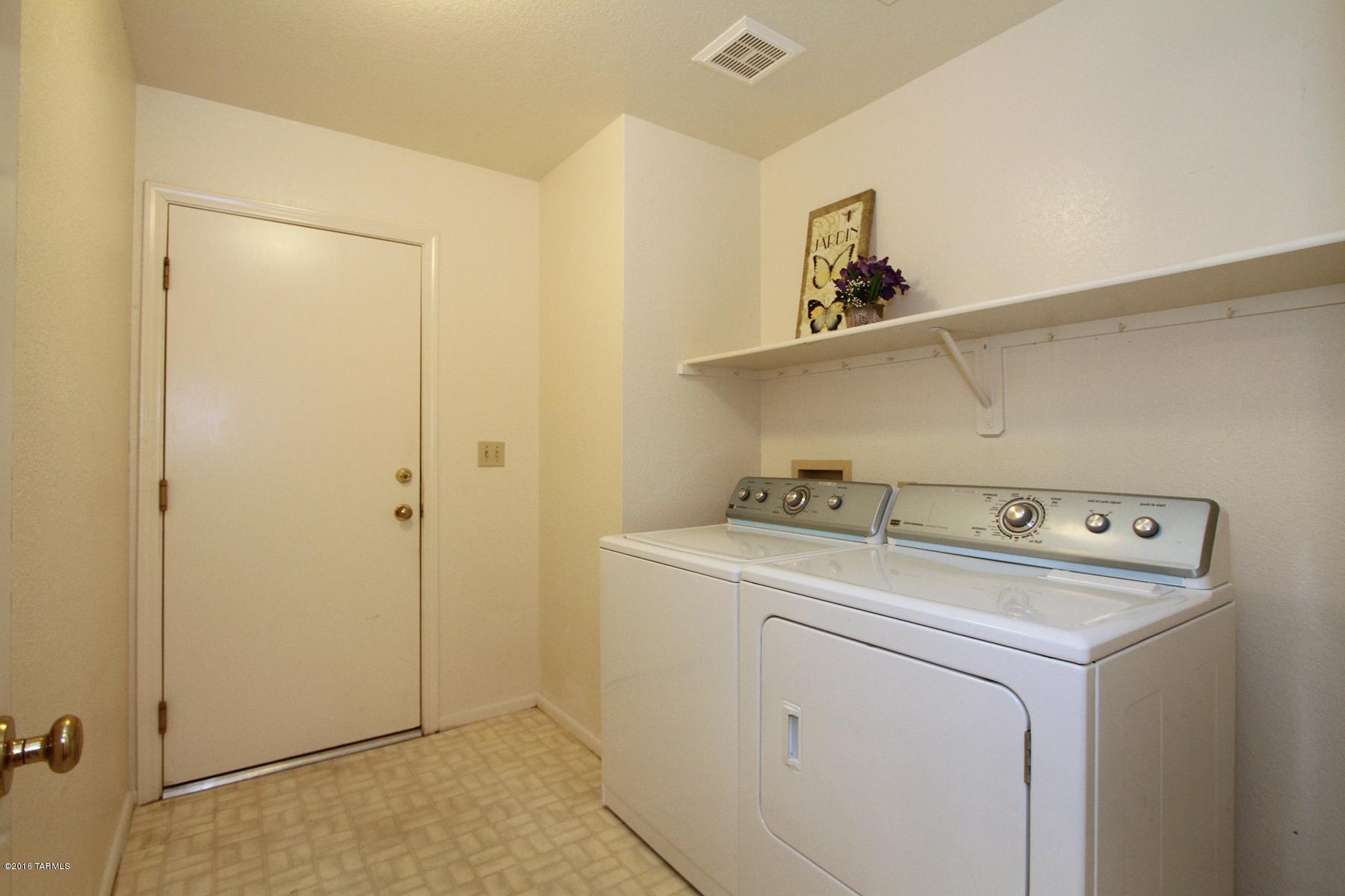 9660 East Azuma Way Tucson, AZ 85747 - Photo 20 of 27