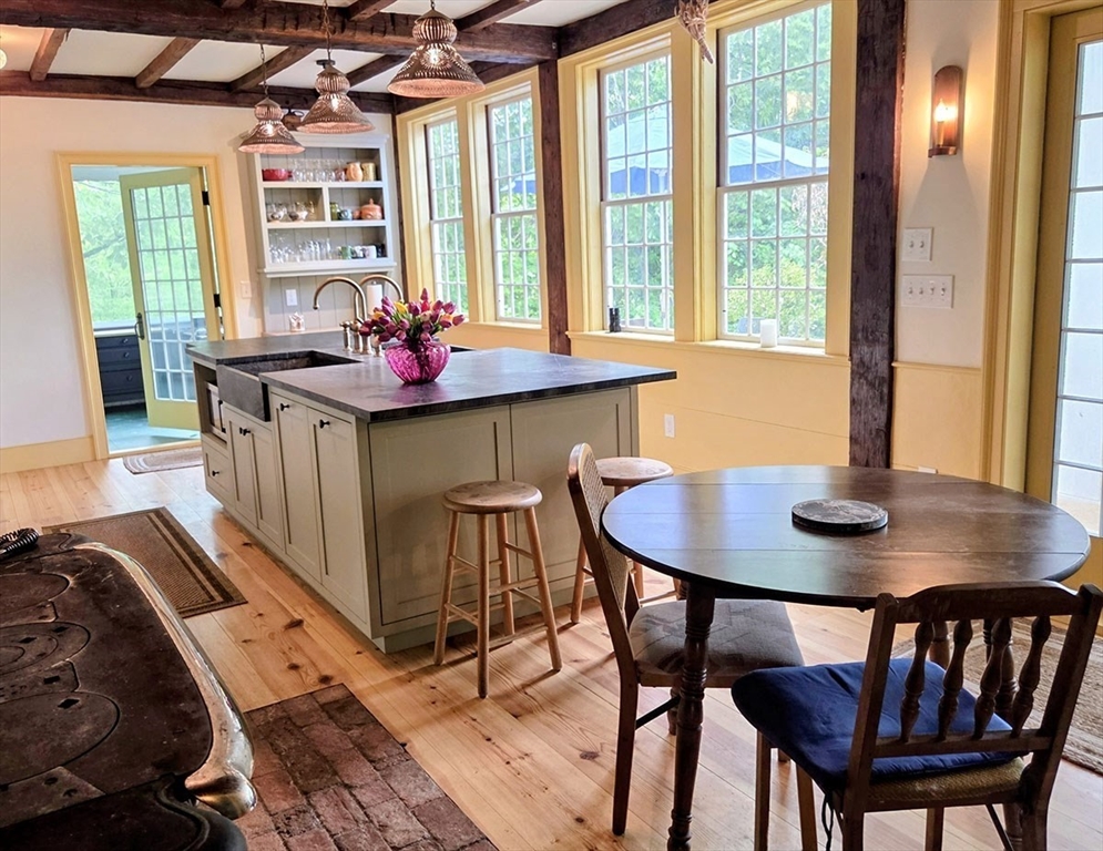 130 W Road Petersham, MA 01366 - Photo 8 of 42