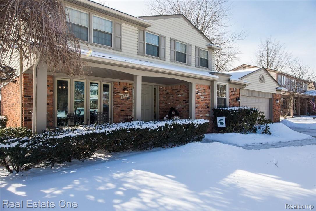 698 Abbey Court Rochester, MI 48307 - Photo 2 of 54 2-Abbey.jpg