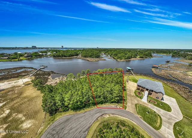 $150,000 | Martin Bayou Drive, Biloxi, MS 39532