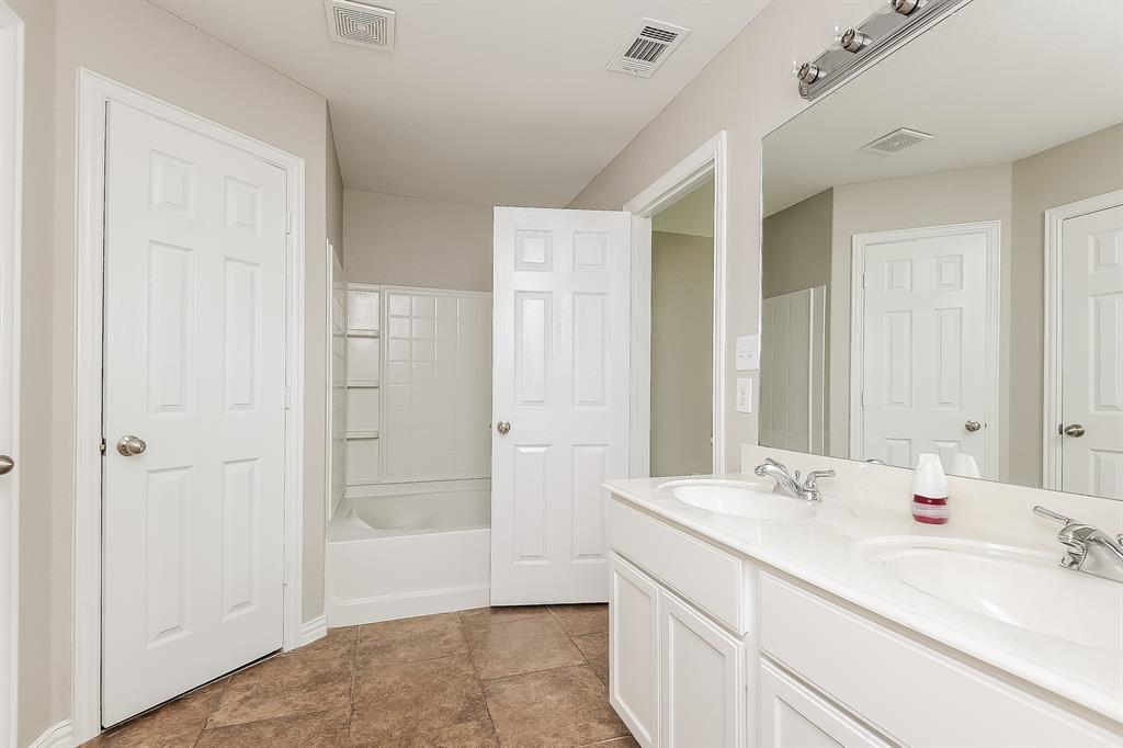 3413 Heatherbend Street Fort Worth, TX 76123 - Photo 11 of 16