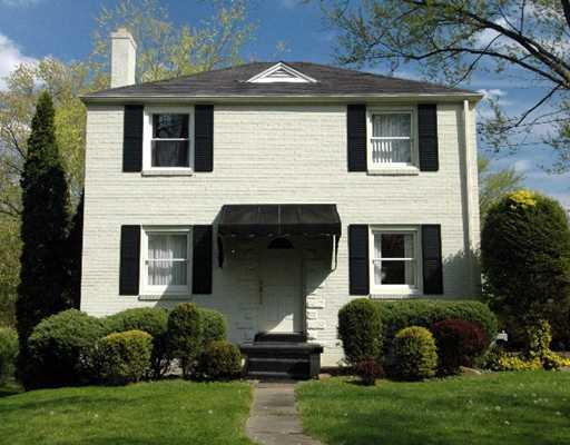 8306 Peebles Road Pittsburgh, PA 15237 - Photo 1 of 11 Exterior Front.