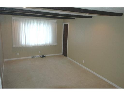 8306 Peebles Road Pittsburgh, PA 15237 - Photo 3 of 11 Living Room. The living room is tastefully painted in neutral colors. Lots of sunlight!
