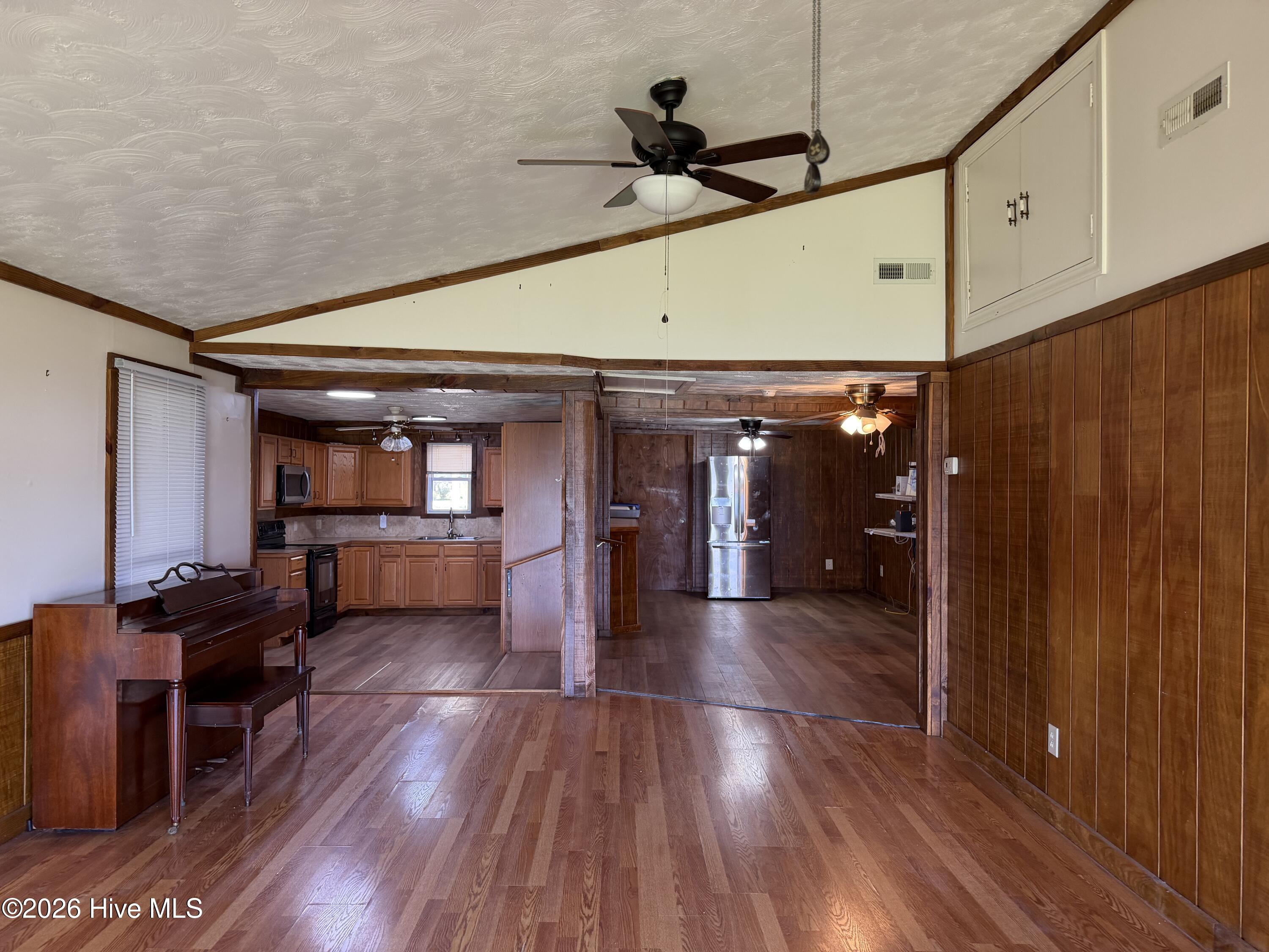 556 Ellis Cove Road Belhaven, NC 27810 - Photo 10 of 18 Living, dining & kitchen