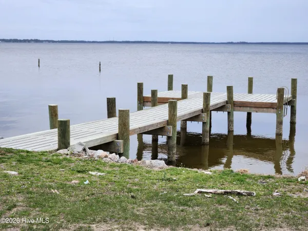 $400,000 | 556 Ellis Cove Road, Belhaven, NC 27810