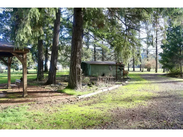 $474,900 | 475 Thomas ( 471) Road, Sutherlin, OR 97479