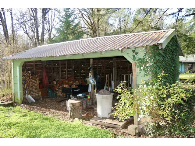 $474,900 | 475 Thomas ( 471) Road, Sutherlin, OR 97479